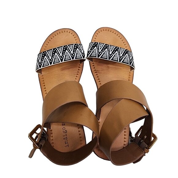 Indigo Rd. Women's Devin Flat Sandal Size 7 Atec Design with Feather Charm - Picture 10 of 11